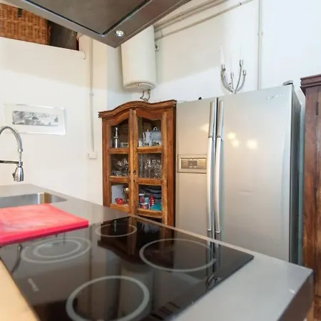 아파트 Loft Soho, Free Garage, Downtown