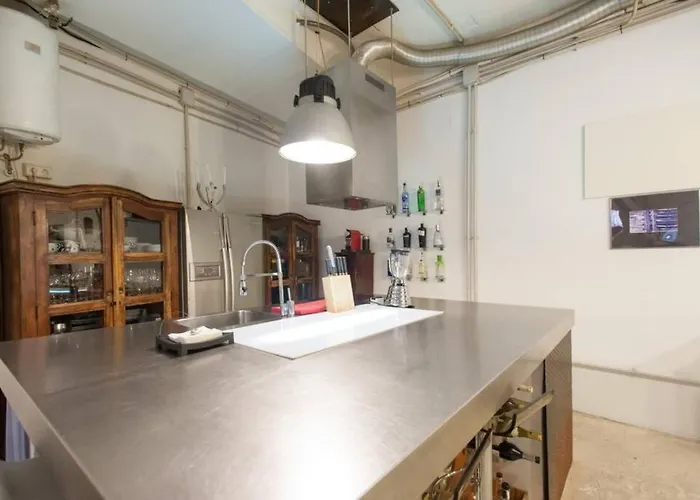 Loft Soho, Free Garage, Downtown Appartamento